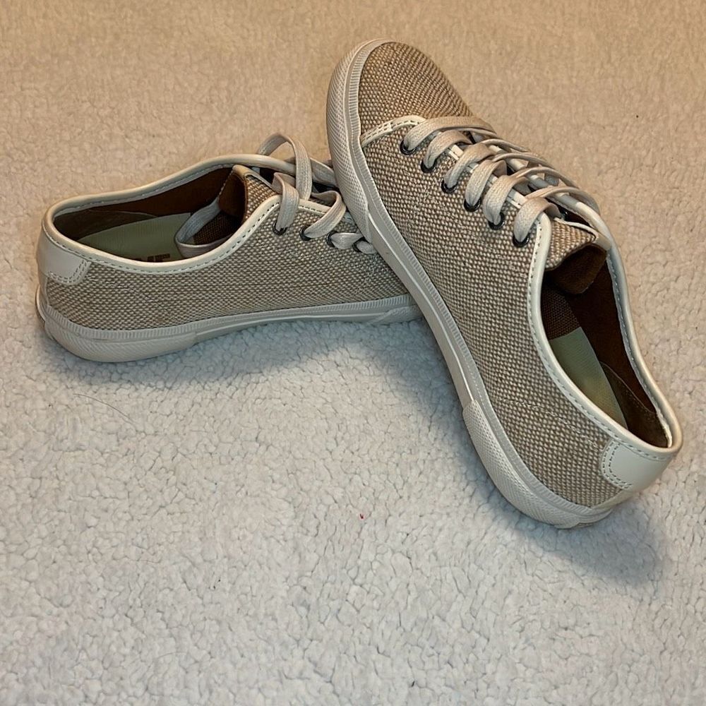 Frye Women's Beige Canvas Low-Top Sneakers